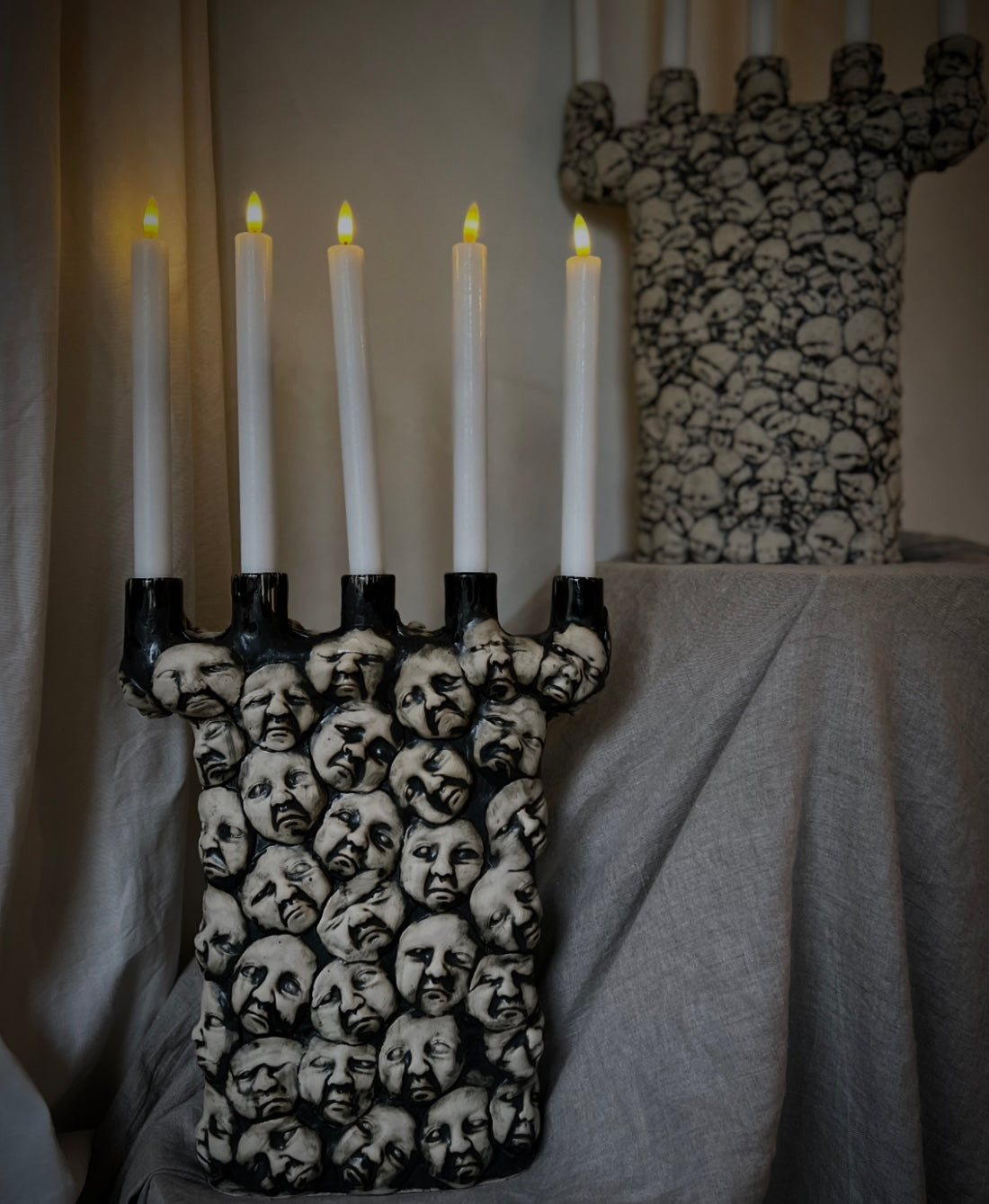 Kandelaber Stora Ansikten