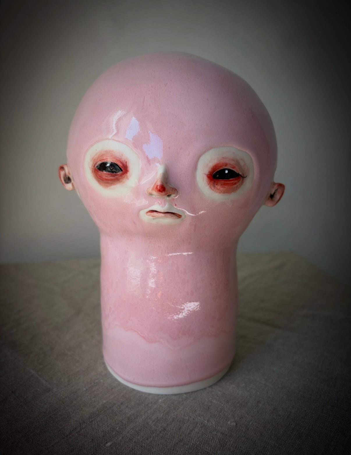 Huvud i porslin, Rosa